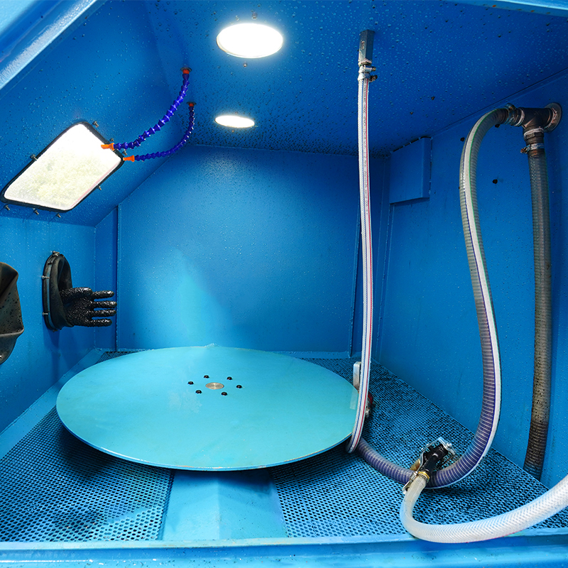 Automatic Turntable Wet Blasting Machine